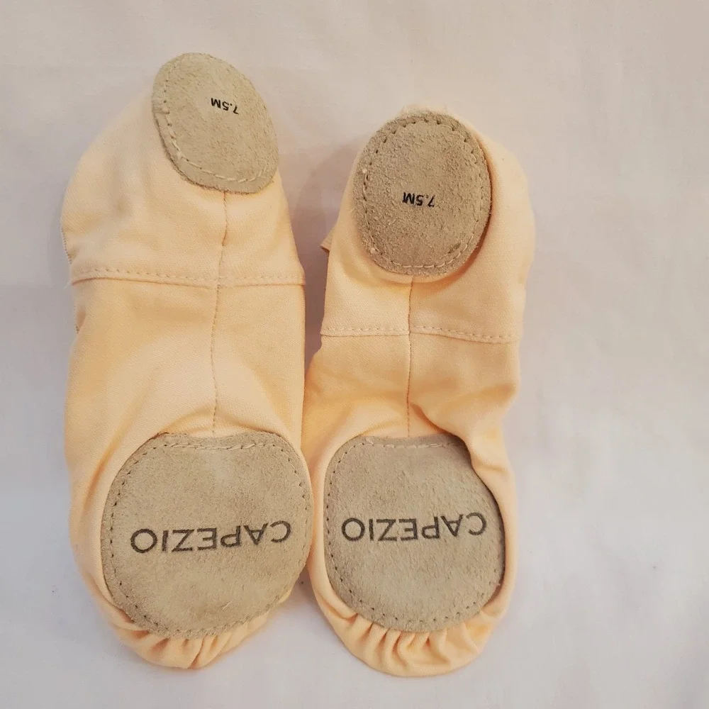 Dance Ballet Shoes‎ Capezio Child 7.5M No Tie Cross Straps Canvas Split Sole